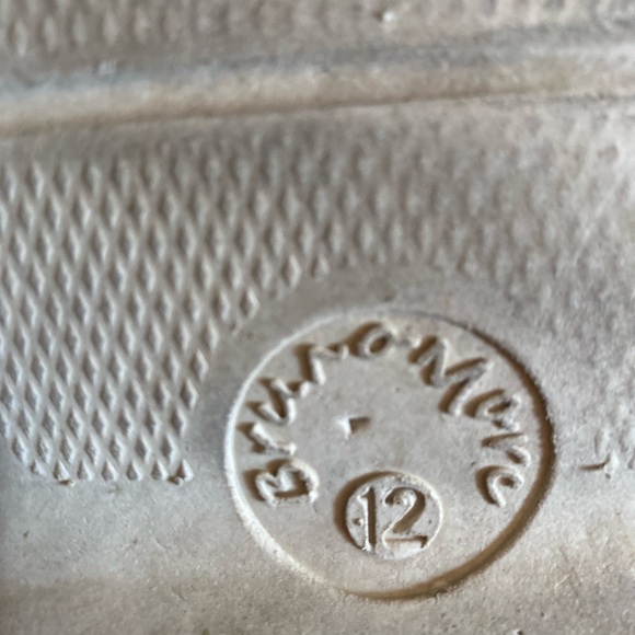 Black and white Size 12 Men’s Shoes - Picture 6 of 7